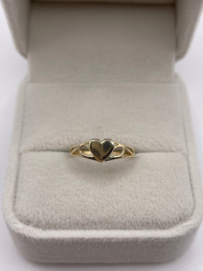 9ct gold heart ring