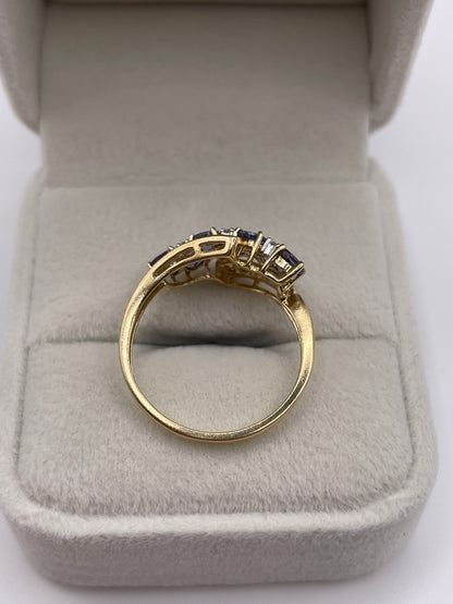 9ct gold tanzanite and diamond ring