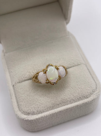 9ct gold opal and diamond ring