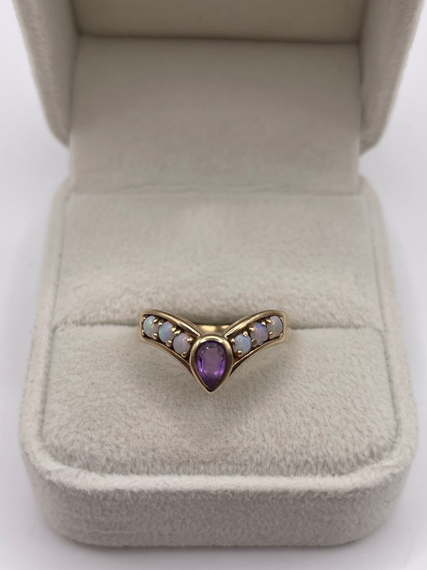 9ct gold amethyst and opal wishbone ring