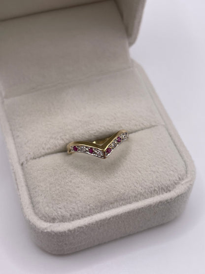 9ct gold ruby and diamond wishbone ring