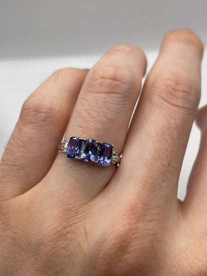 9ct white gold tanzanite and diamond ring
