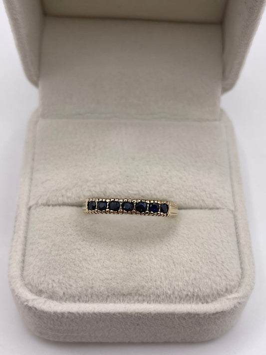 9ct gold sapphire ring