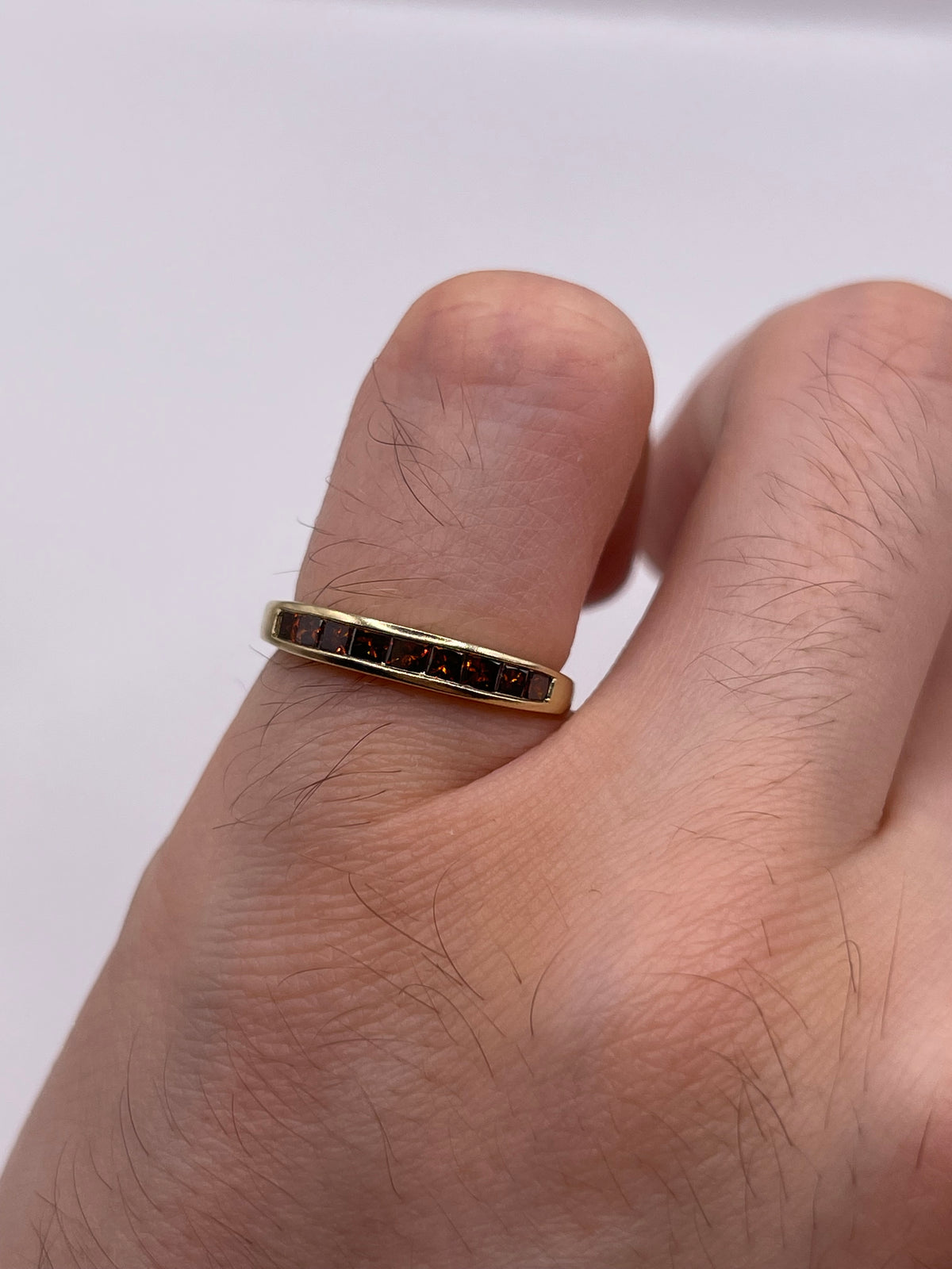 9ct gold red diamond ring