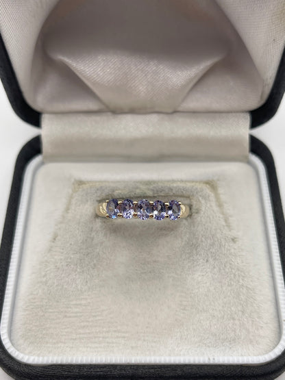 9ct gold tanzanite ring