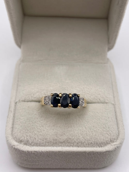 9ct gold sapphire and diamond ring