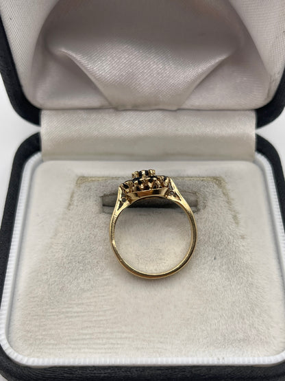 9ct gold sapphire cluster ring