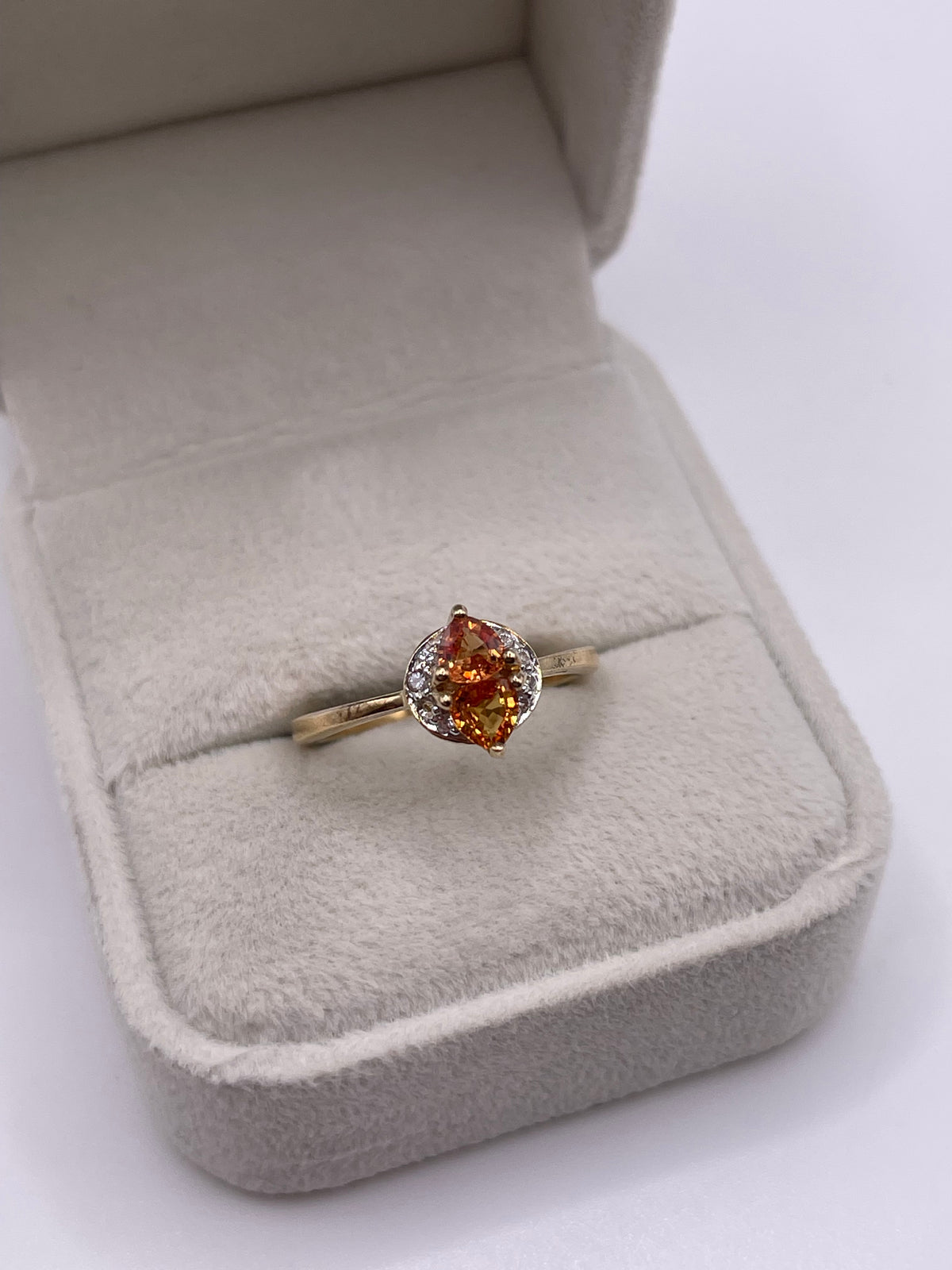 9ct gold orange sapphire and diamond ring