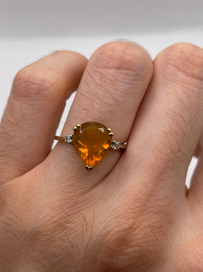 9ct gold opal and zircon ring
