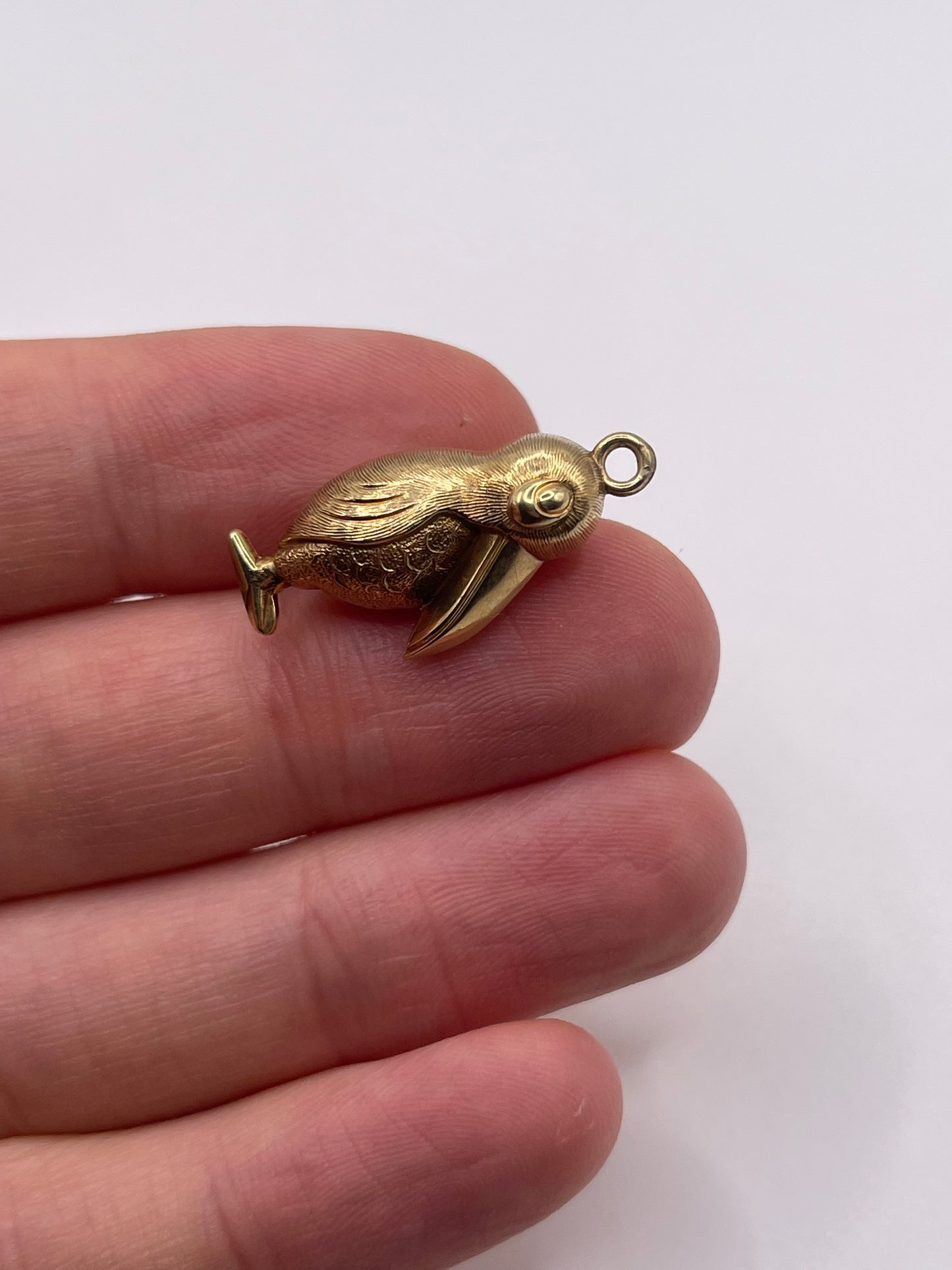 9ct gold toucan charm