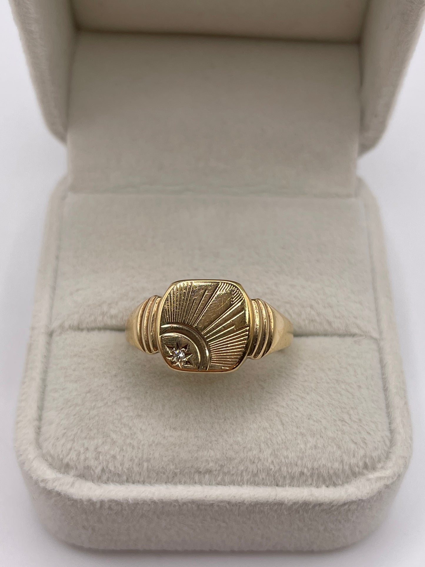 9ct gold diamond signet ring