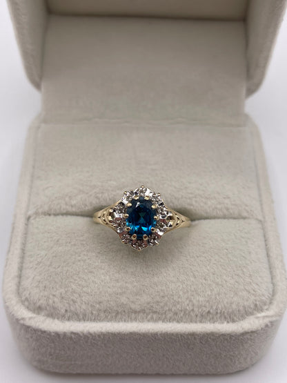 9ct gold topaz and diamond ring