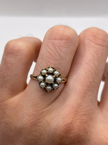 9ct gold pearl cluster ring