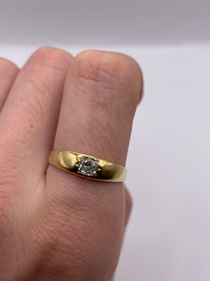 18ct gold diamond gypsy ring