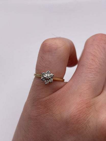 9ct gold diamond cluster ring