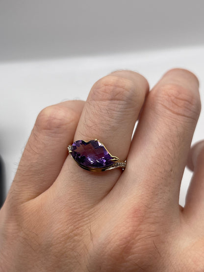 9ct gold amethyst and diamond ring