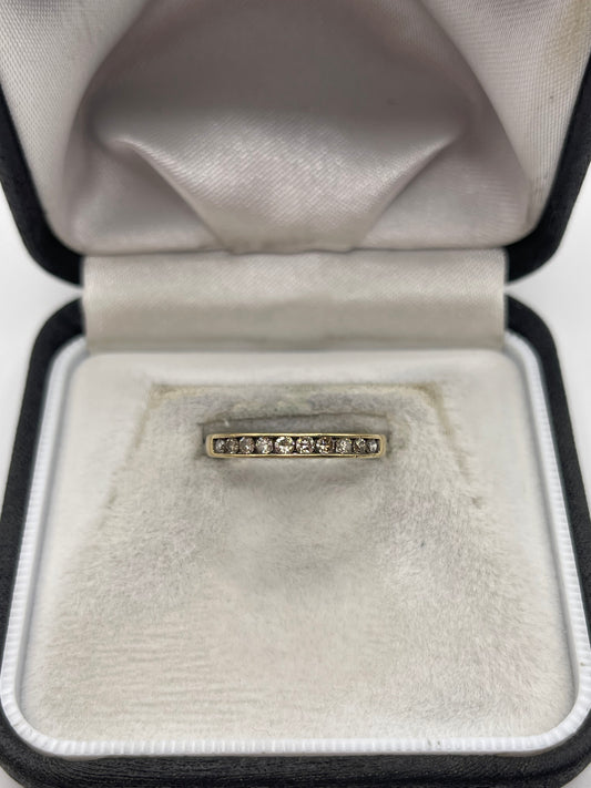 9ct gold 25 point diamond ring