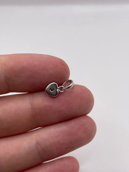 18ct white gold diamond heart pendant