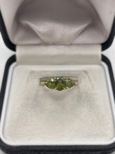 Load image into Gallery viewer, 9ct gold quartz ring
