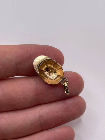 9ct gold jockey hat charm