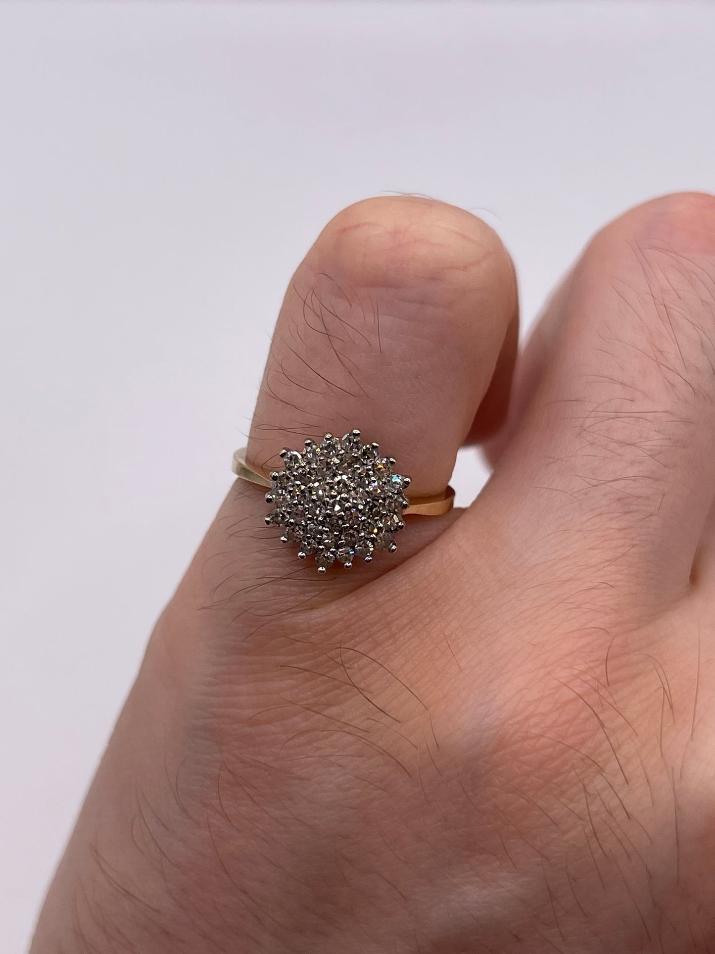 9ct gold diamond cluster ring