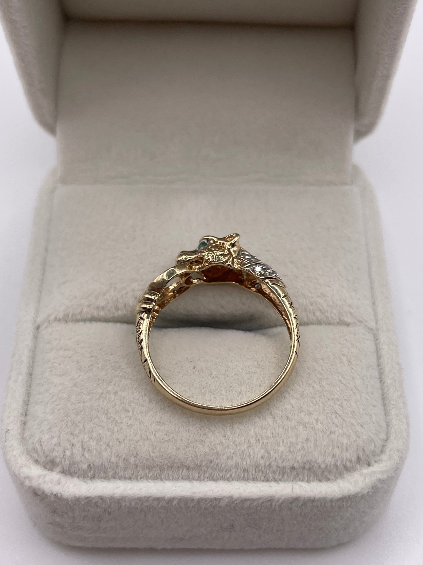 9ct gold emerald and diamond panther ring