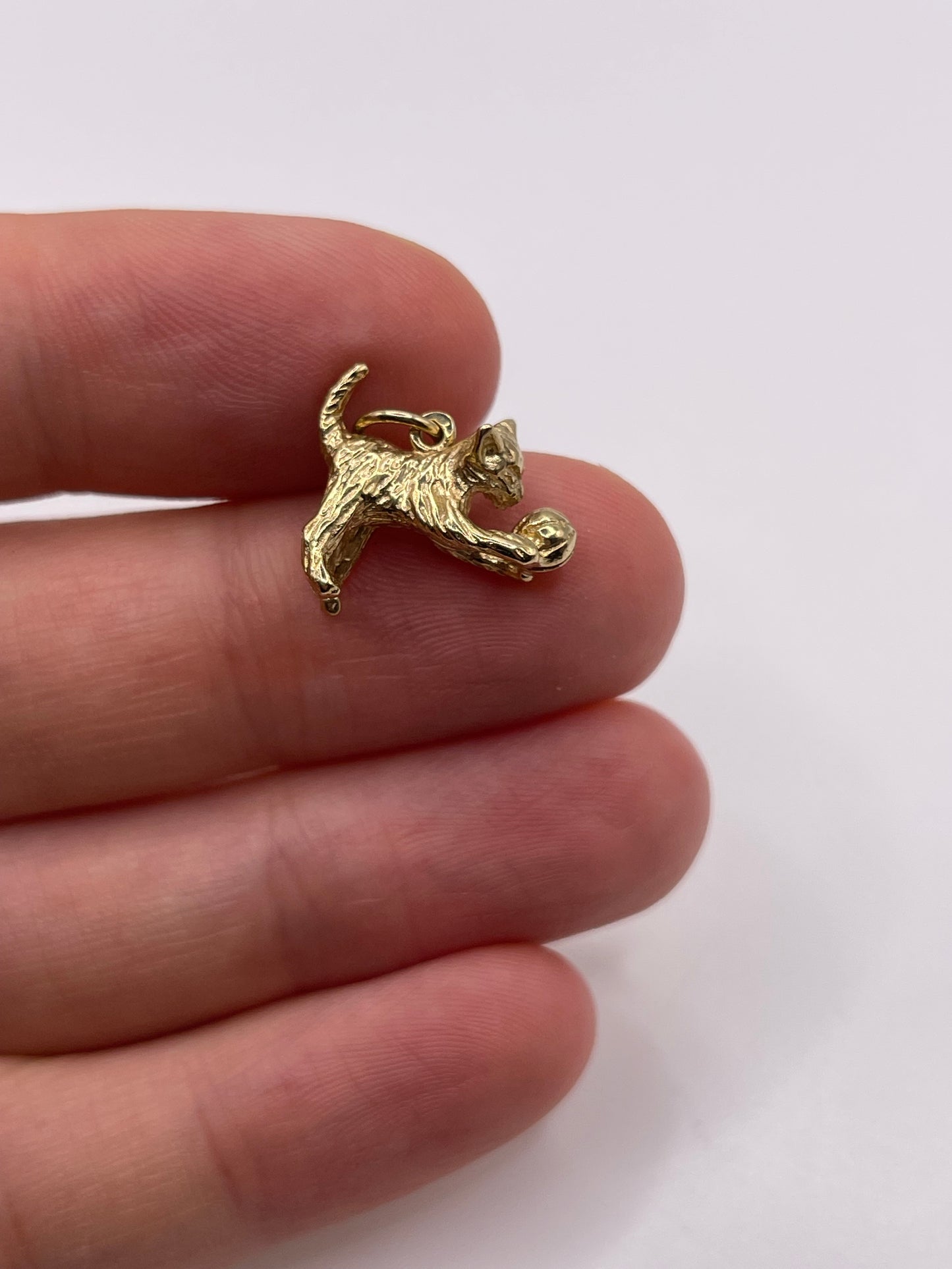 9ct gold cat and ball charm