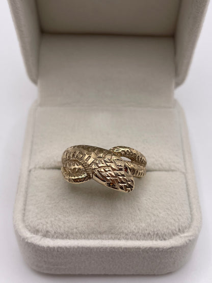 9ct gold garnet snake ring