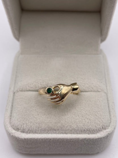 9ct gold emerald hand ring