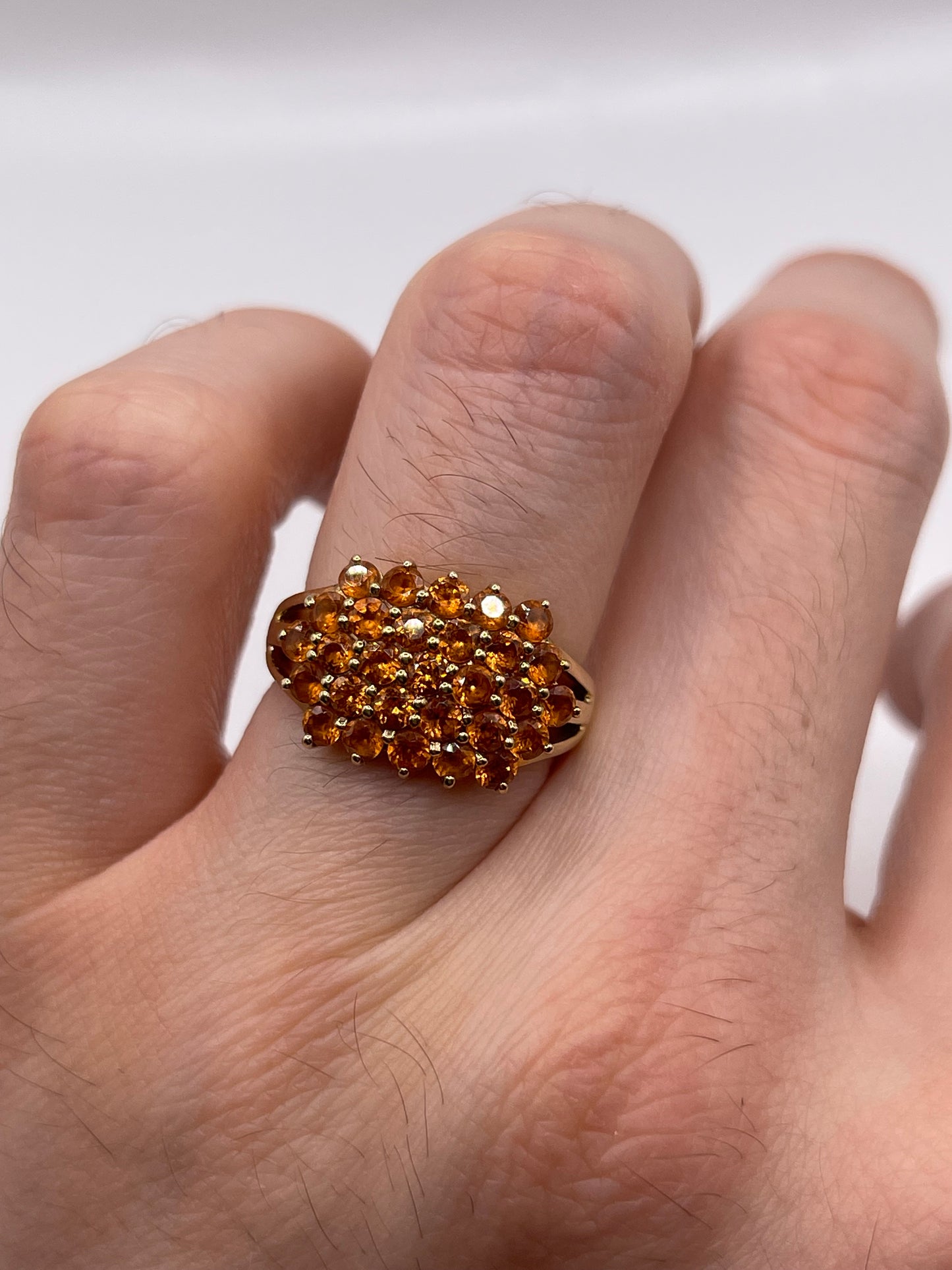 9ct gold garnet cluster ring