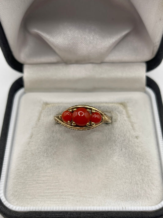 9ct gold coral ring