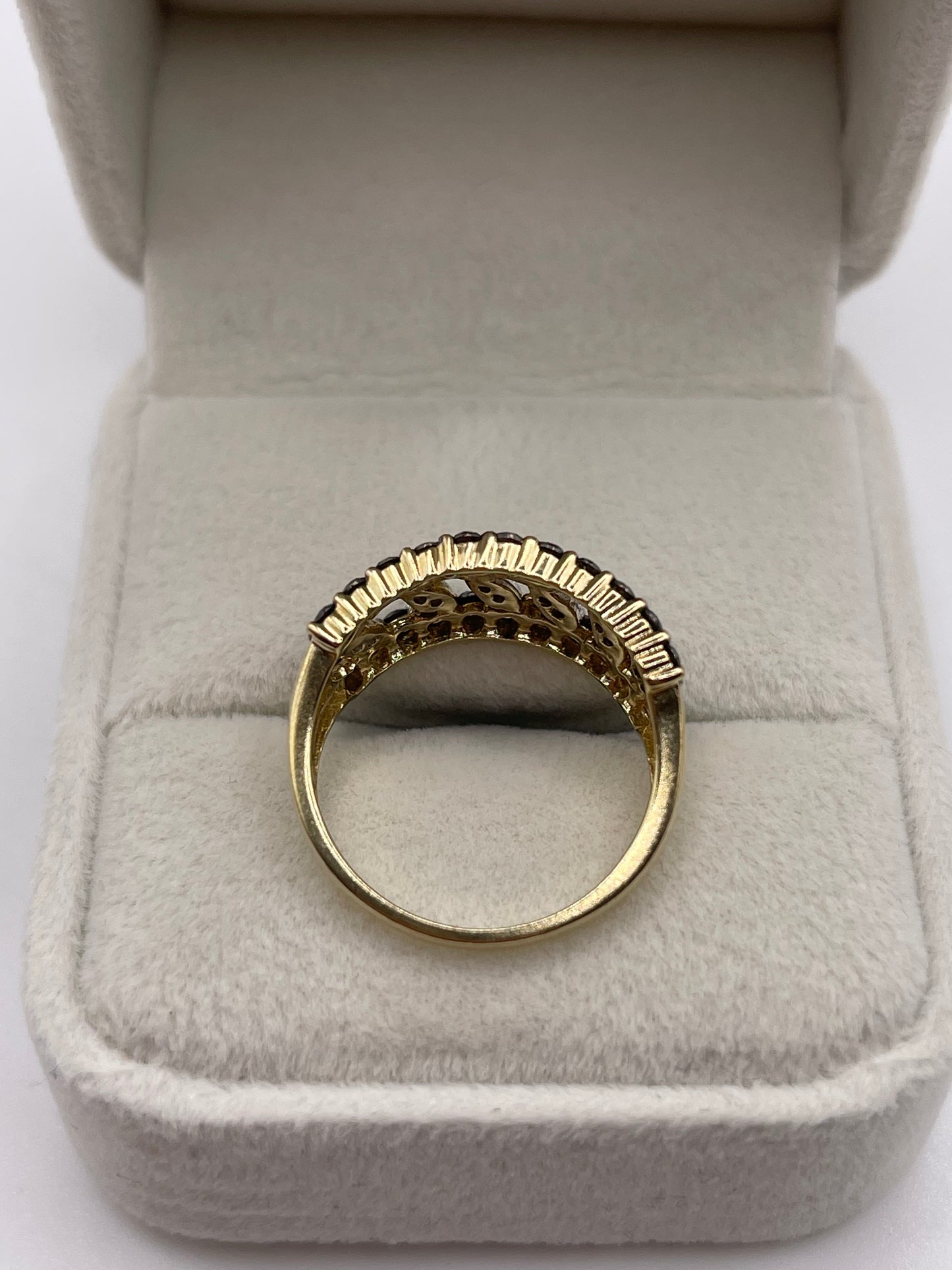9ct gold diamond cluster ring