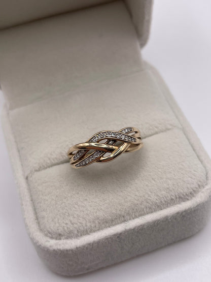 9ct gold diamond cluster ring