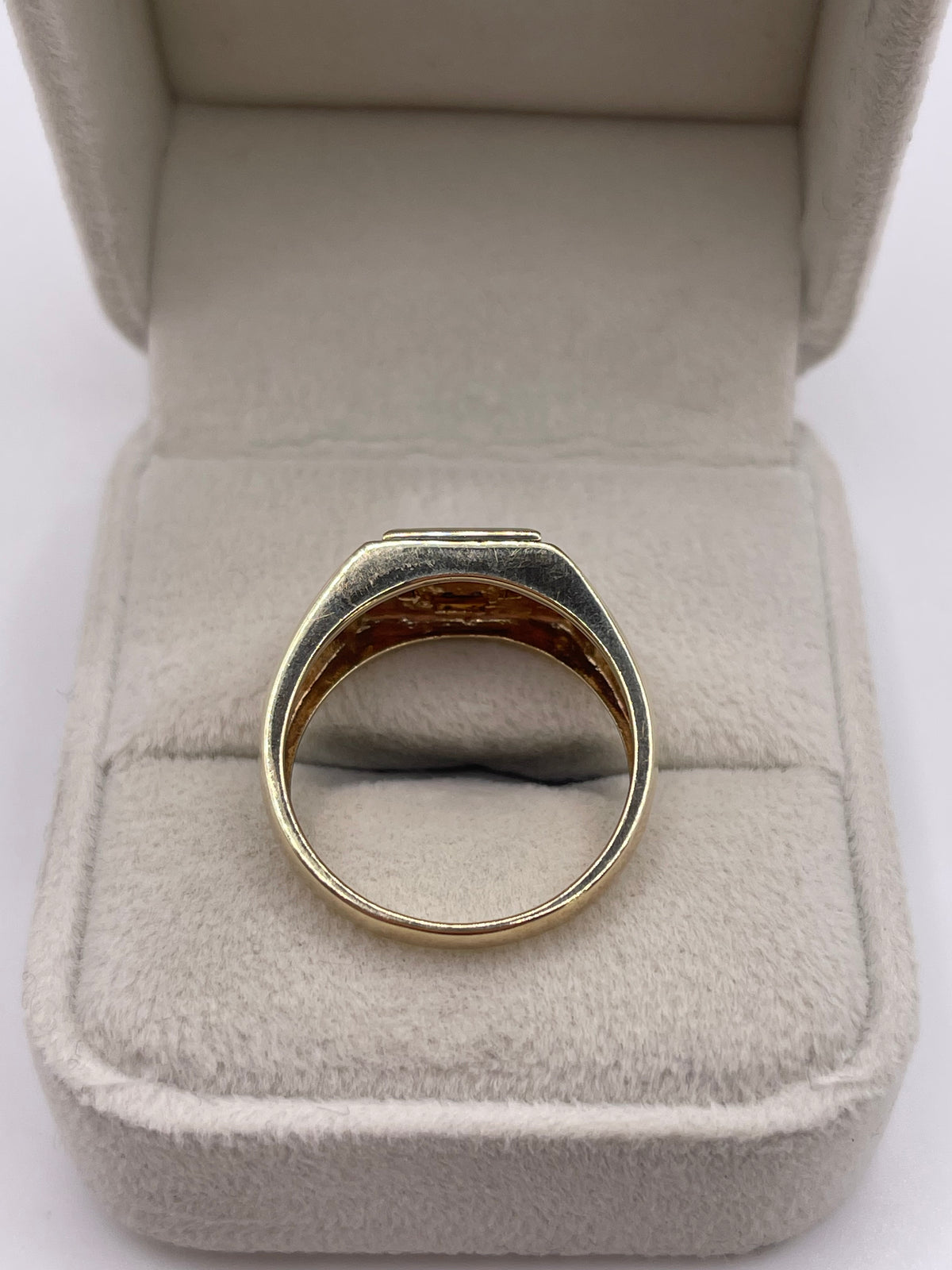 9ct gold diamond cluster ring