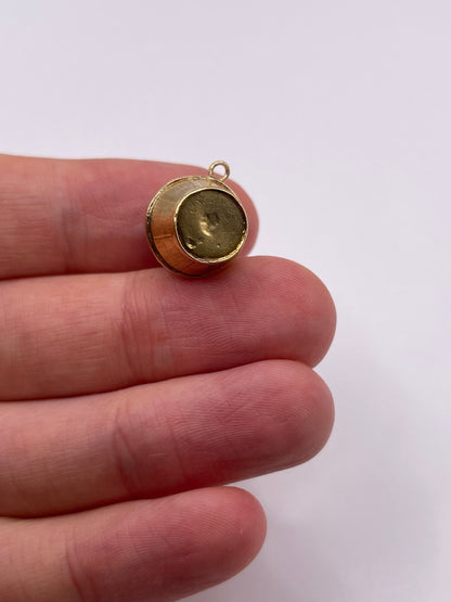 9ct gold barrel charm