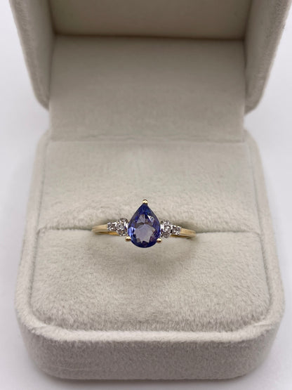 9ct gold tanzanite and zircon ring
