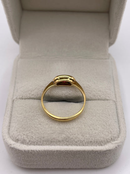 18ct gold ruby and diamond ring