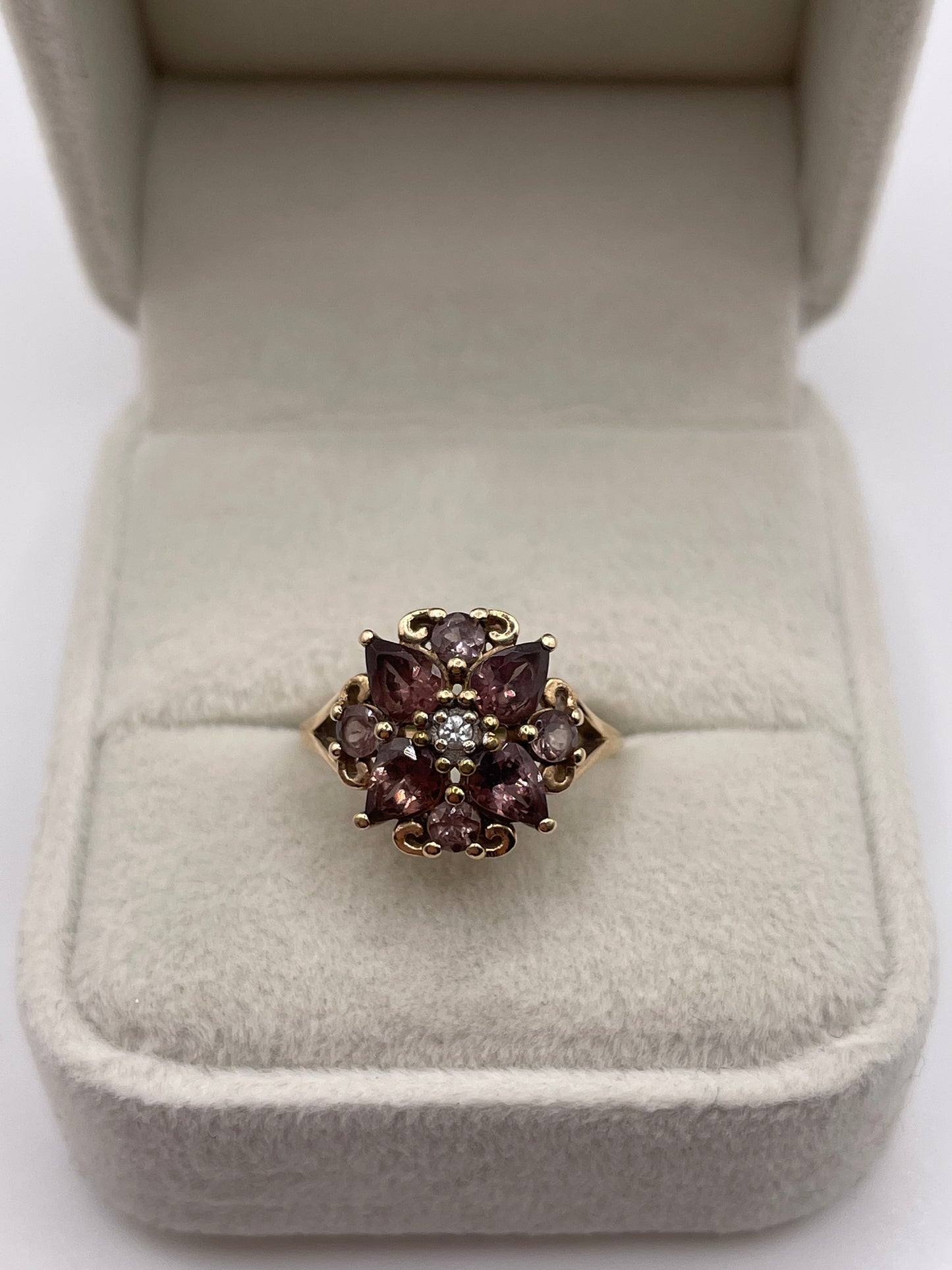9ct gold quartz and zircon ring