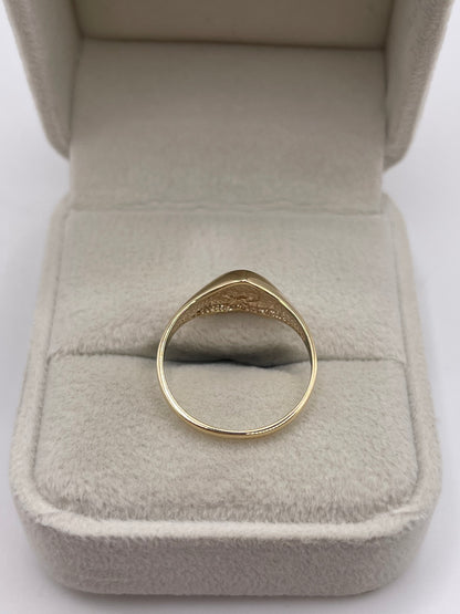9ct gold heart signet ring