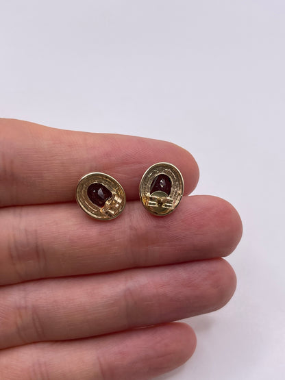 9ct gold garnet earrings