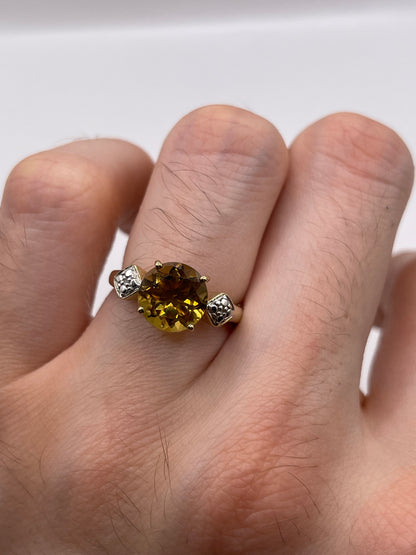 9ct gold citrine and diamond ring