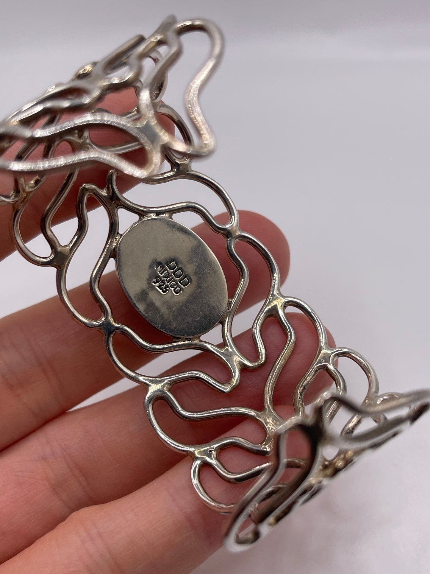Silver amber bangle