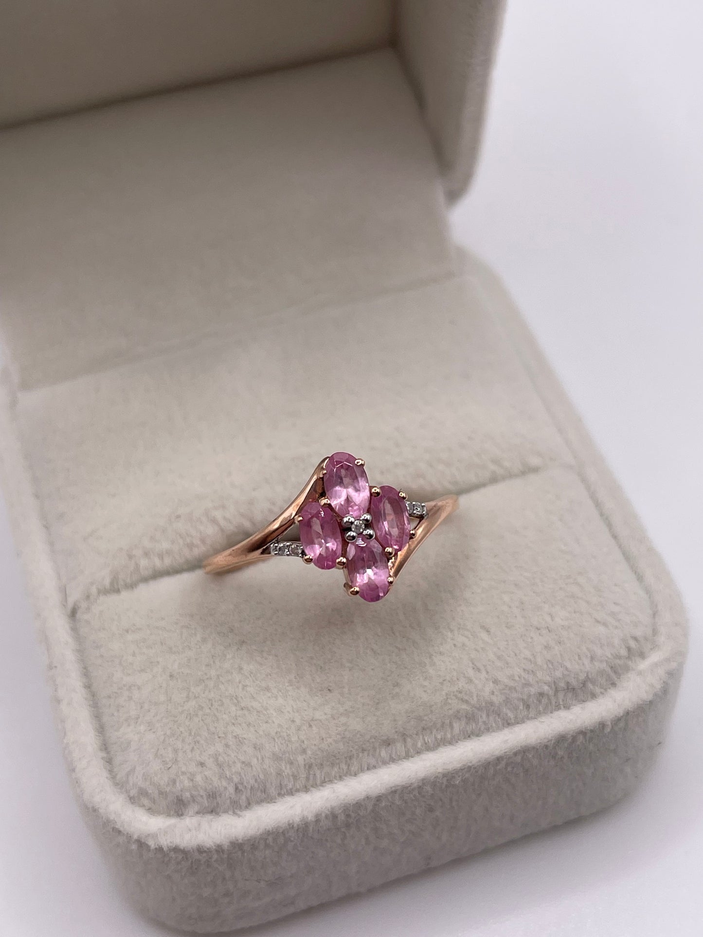 9ct rose gold pink sapphire and diamond ring