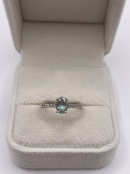 9ct gold quartz and zircon ring