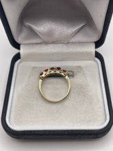 Load image into Gallery viewer, 9ct gold fancy coloured sapphire ring
