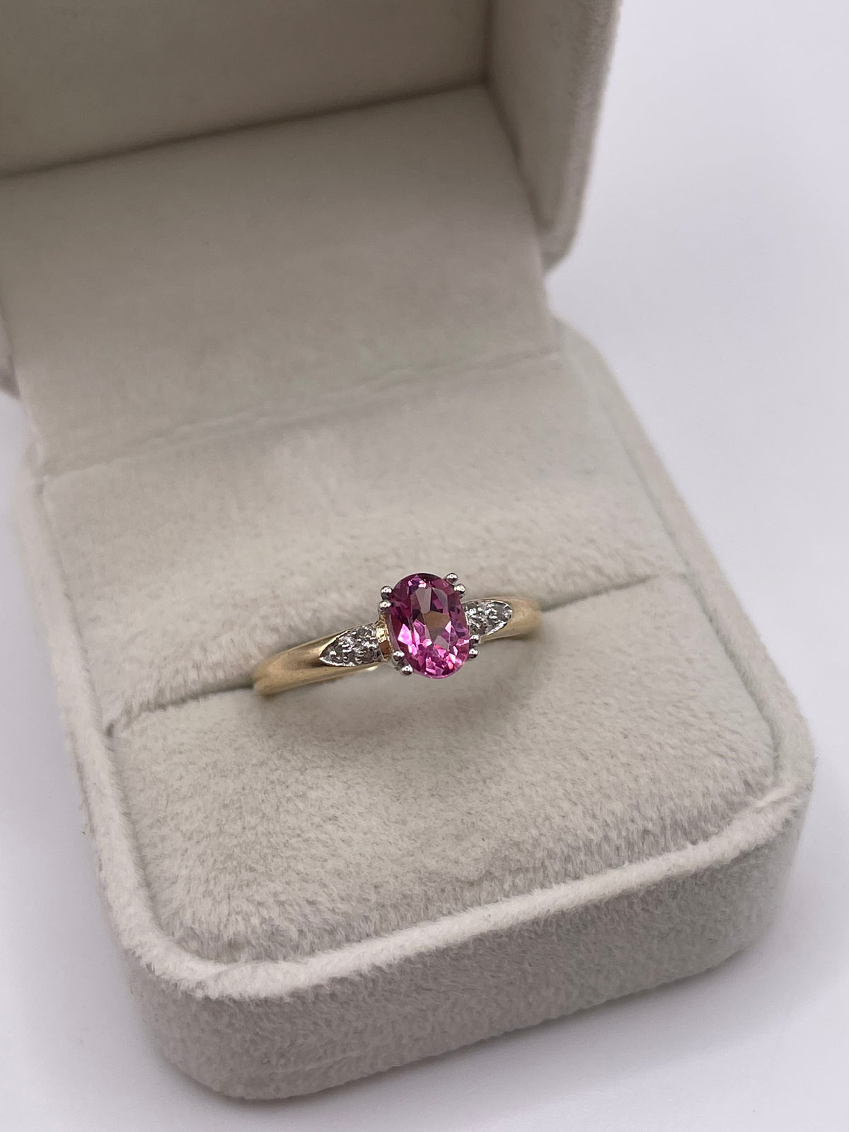 9ct gold pink topaz and diamond ring