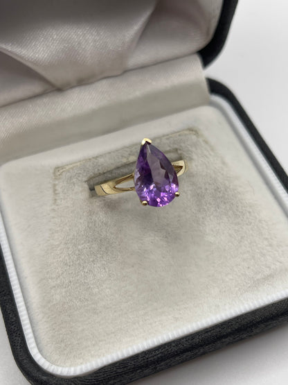 9ct gold amethyst ring