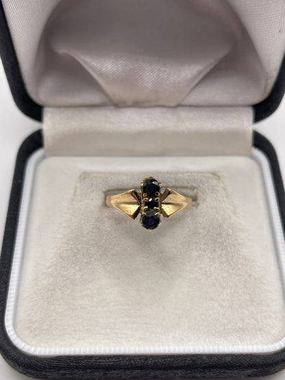 9ct gold sapphire ring