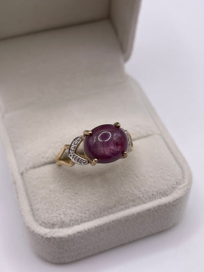 9ct gold star ruby and diamond ring