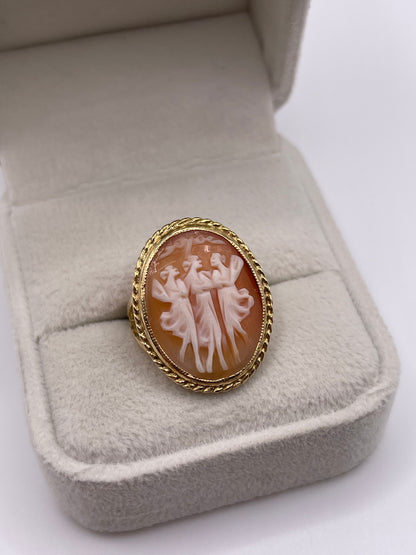 9ct gold cameo ring